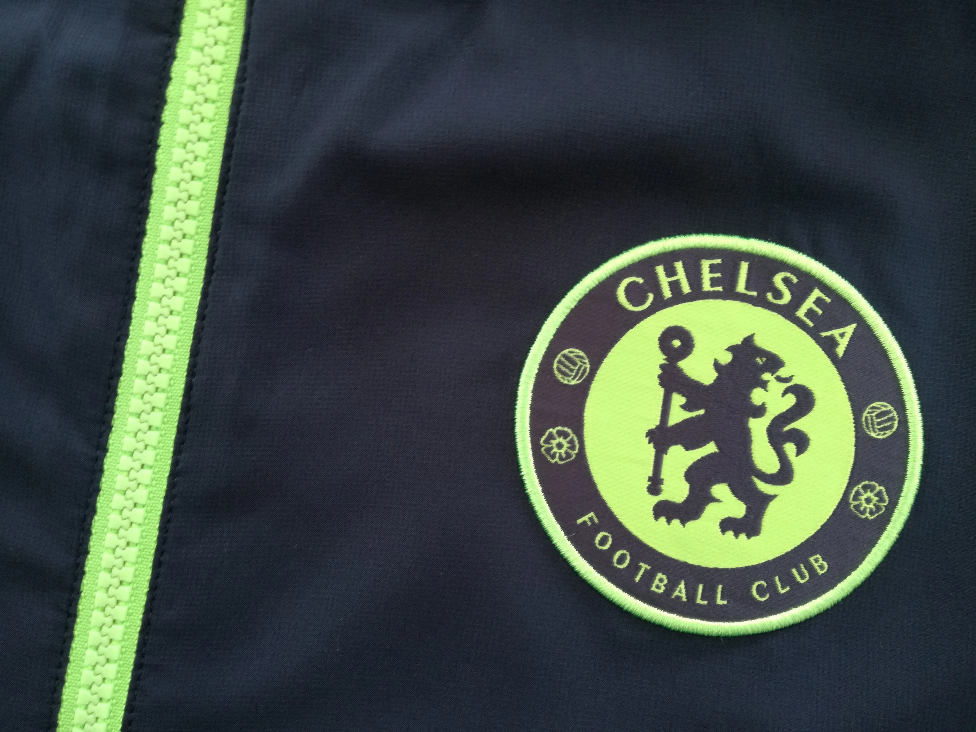 2010/11 Chelsea Champions League Track Jacket (S)