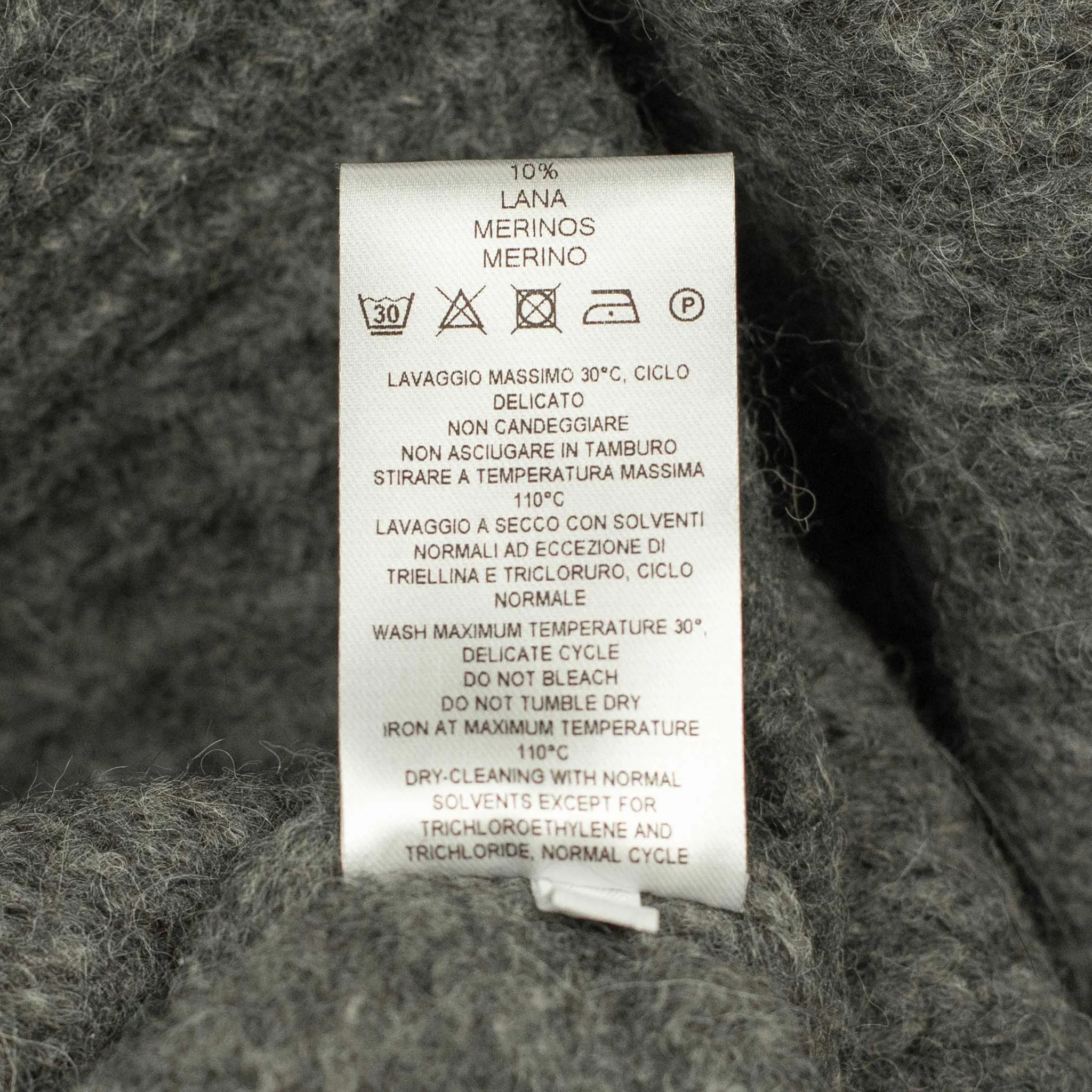 AAmintore wool turtleneck sweater in cement grey alpaca mix