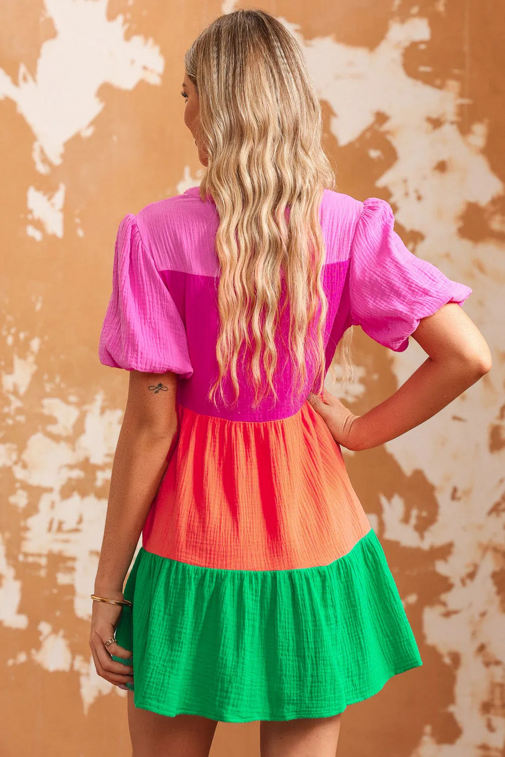 *APP EXCLUSIVE* Colorblock Tiered Buttoned Puff Sleeve Dress