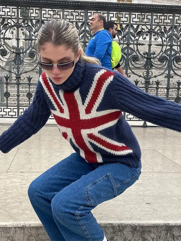 Classic Union Jack Sweater - Turtleneck Jumper