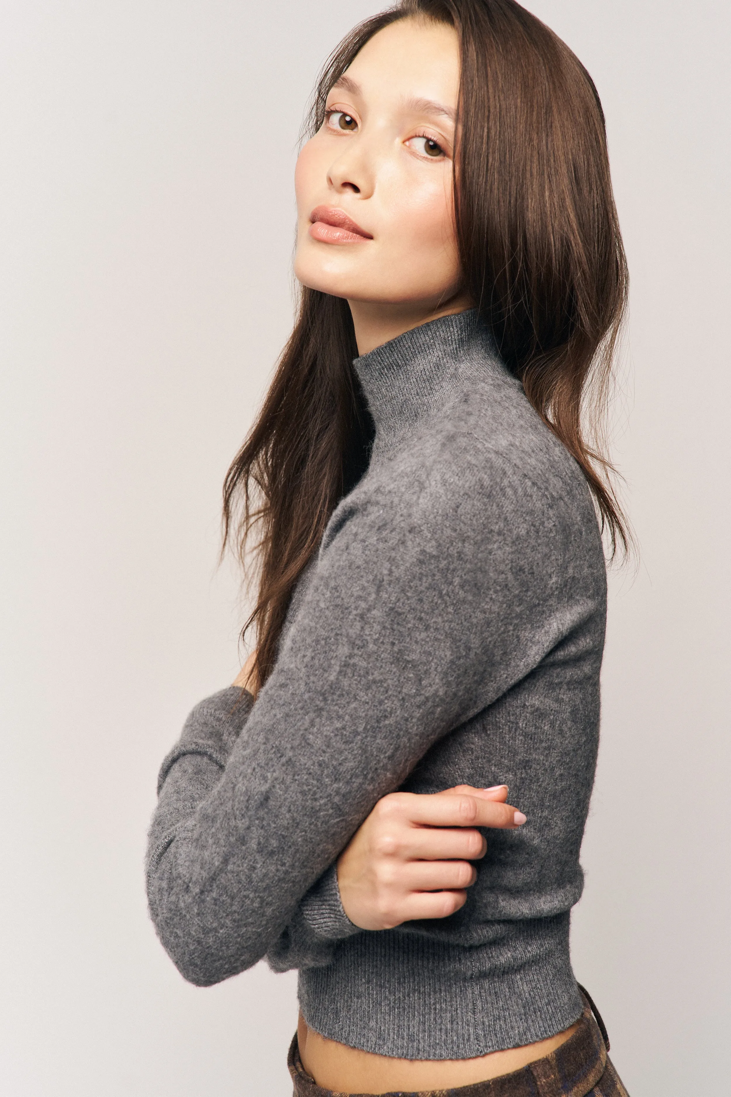 Delia Sweater in Heather Grey