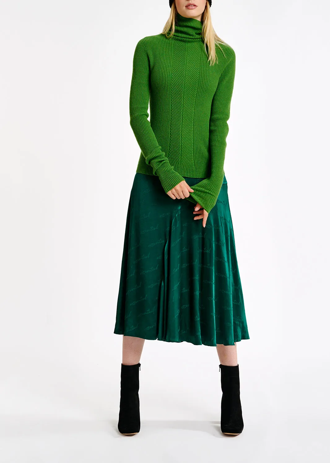 Green merino wool ribbed turtleneck sweater