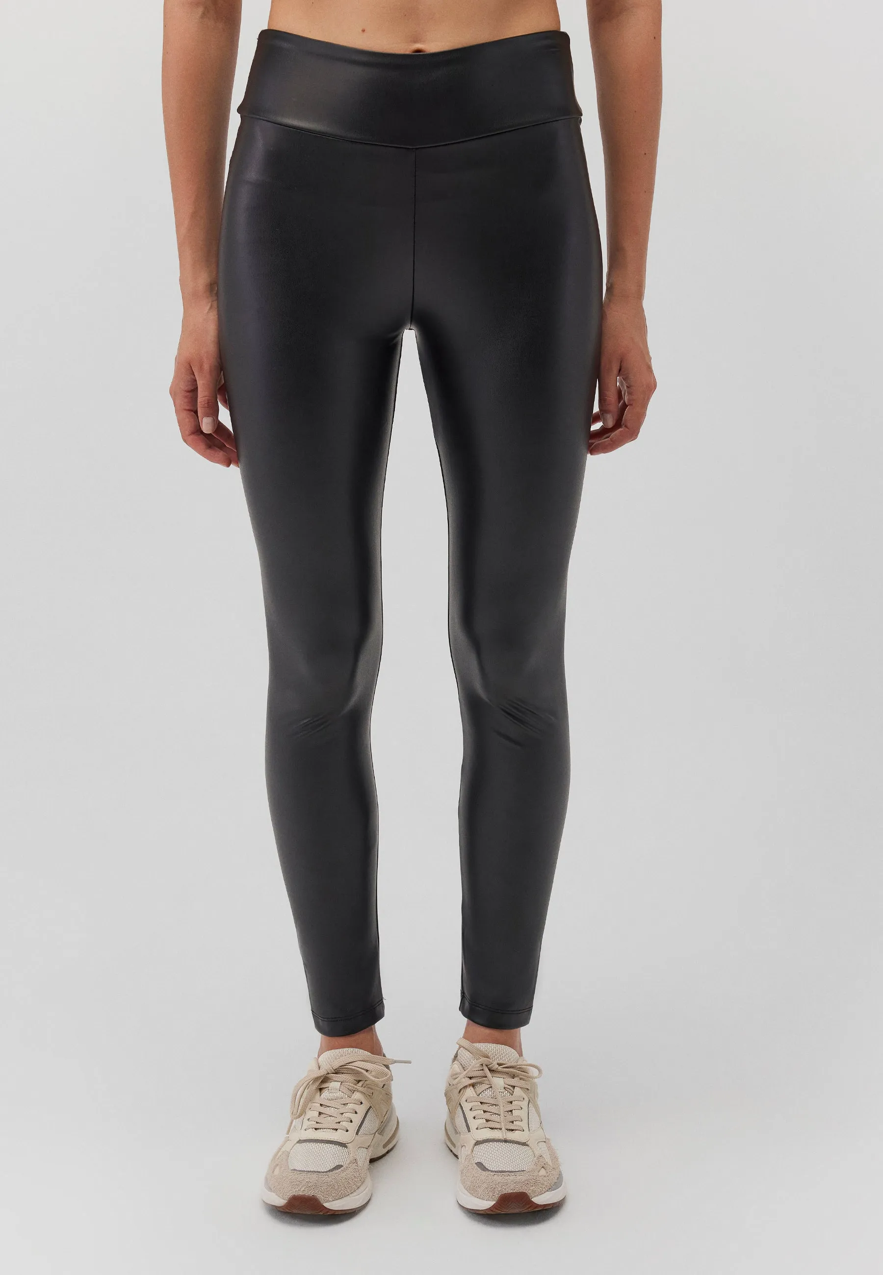 LEGGINGS | Leggings in Lederoptik