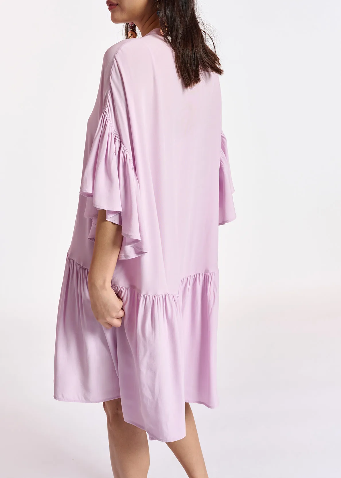 Lilac mini dress with ruffled sleeves