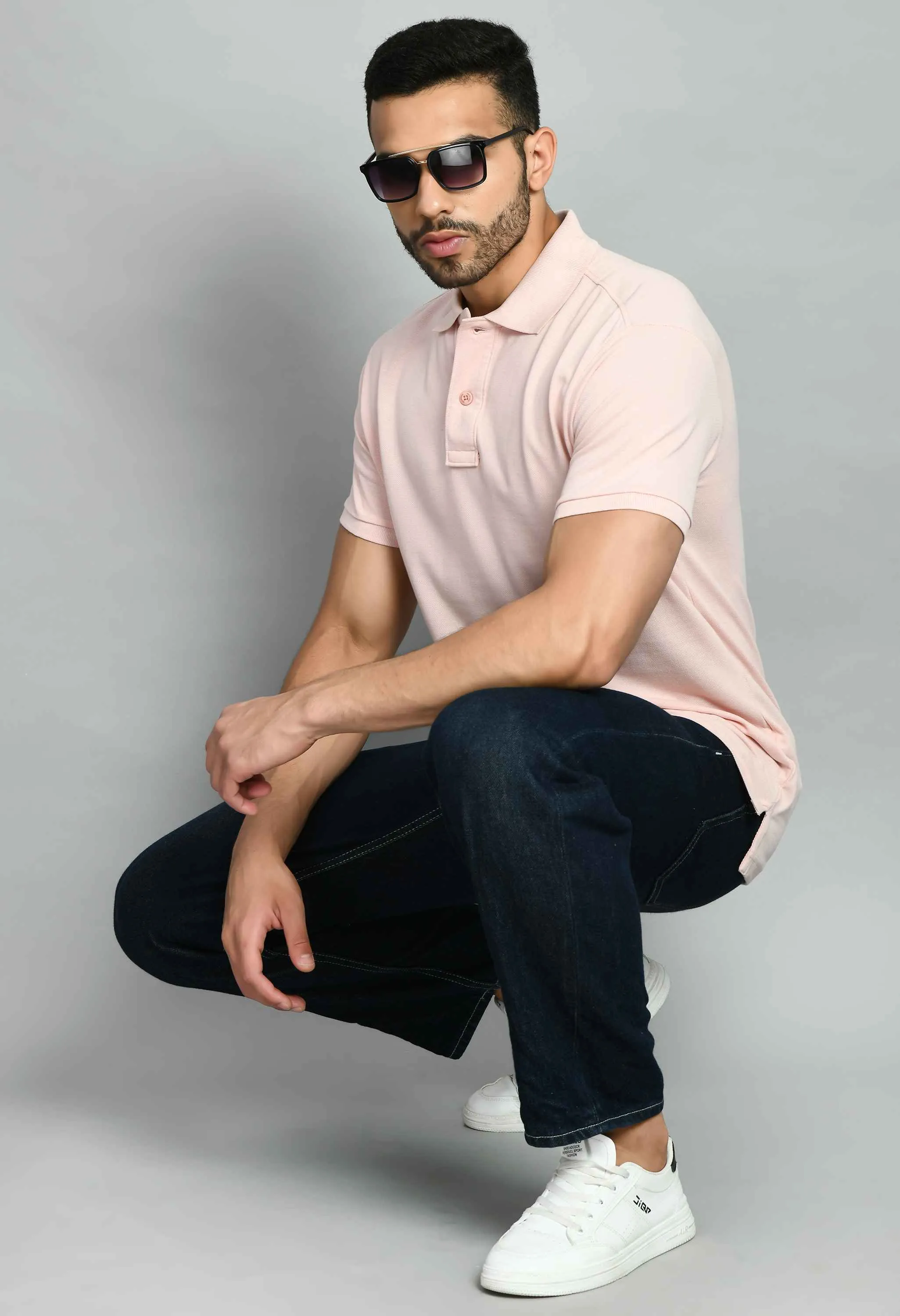 Men's Solid Smart Fit Polo T-Shirt