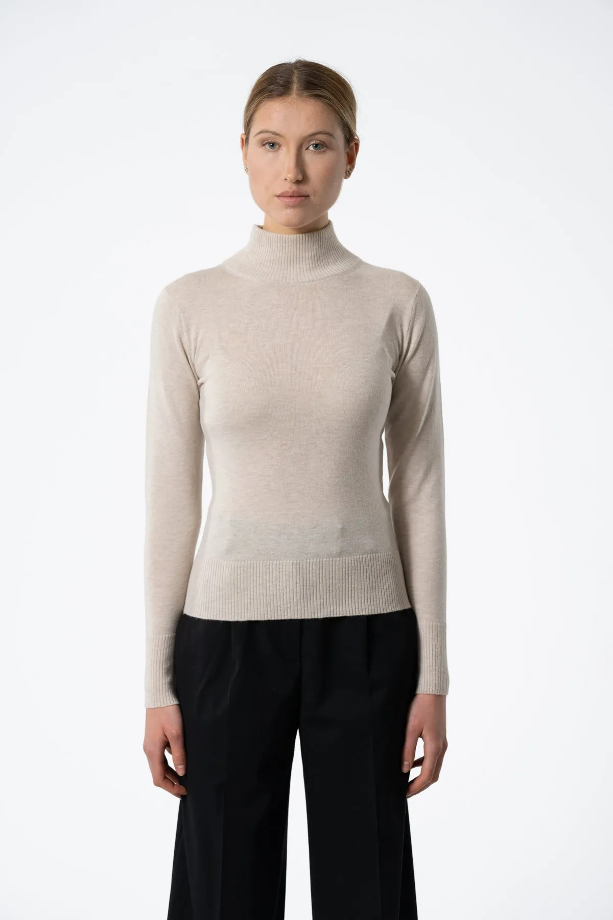 Merino Turtleneck in Almond White