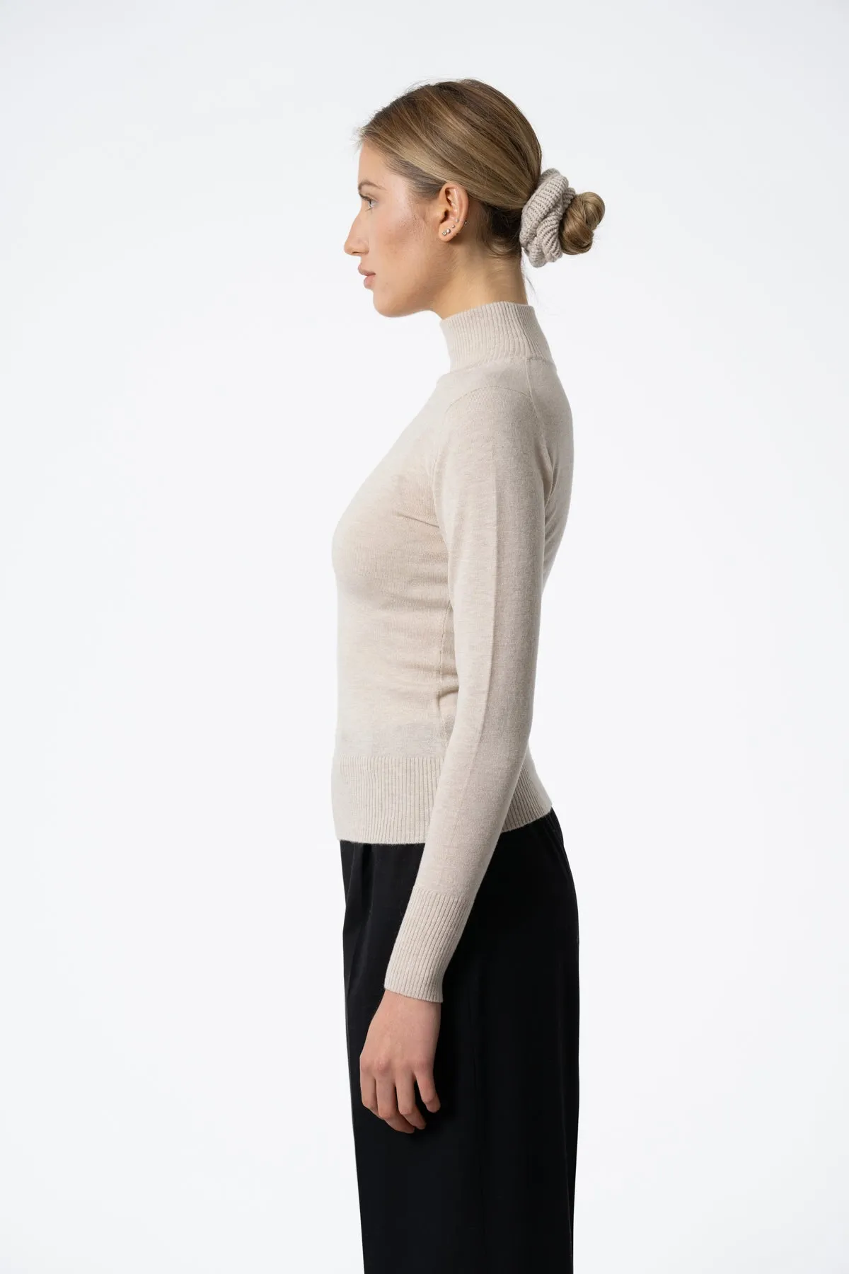 Merino Turtleneck in Almond White