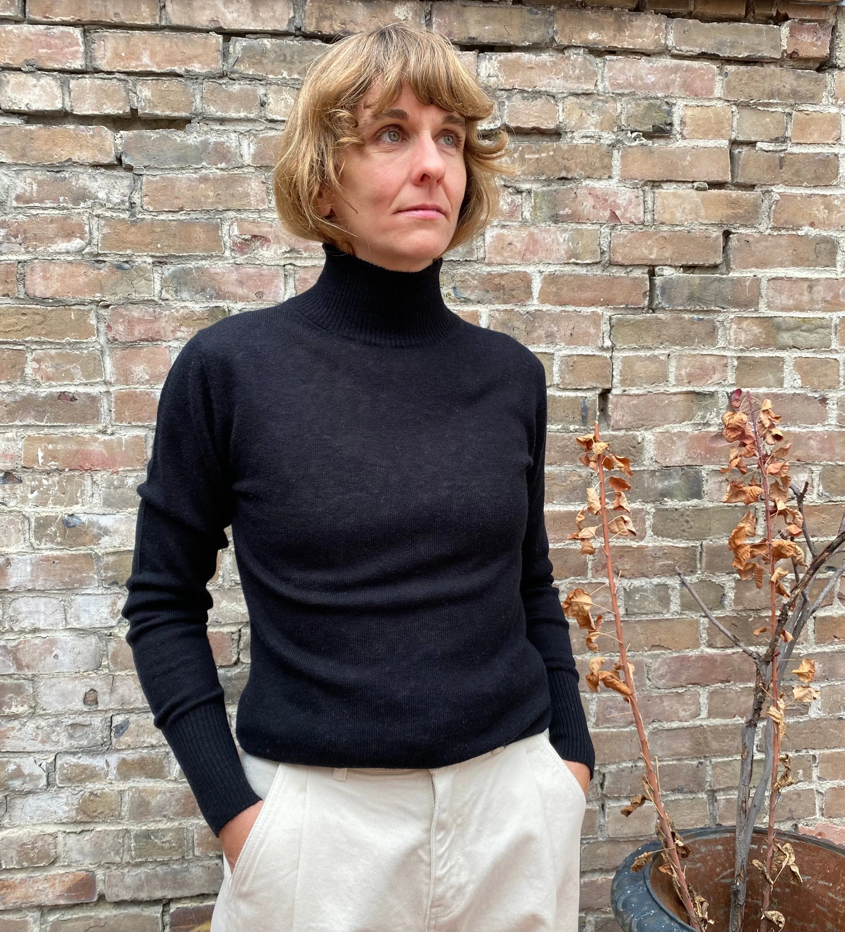 Merino Turtleneck in Black