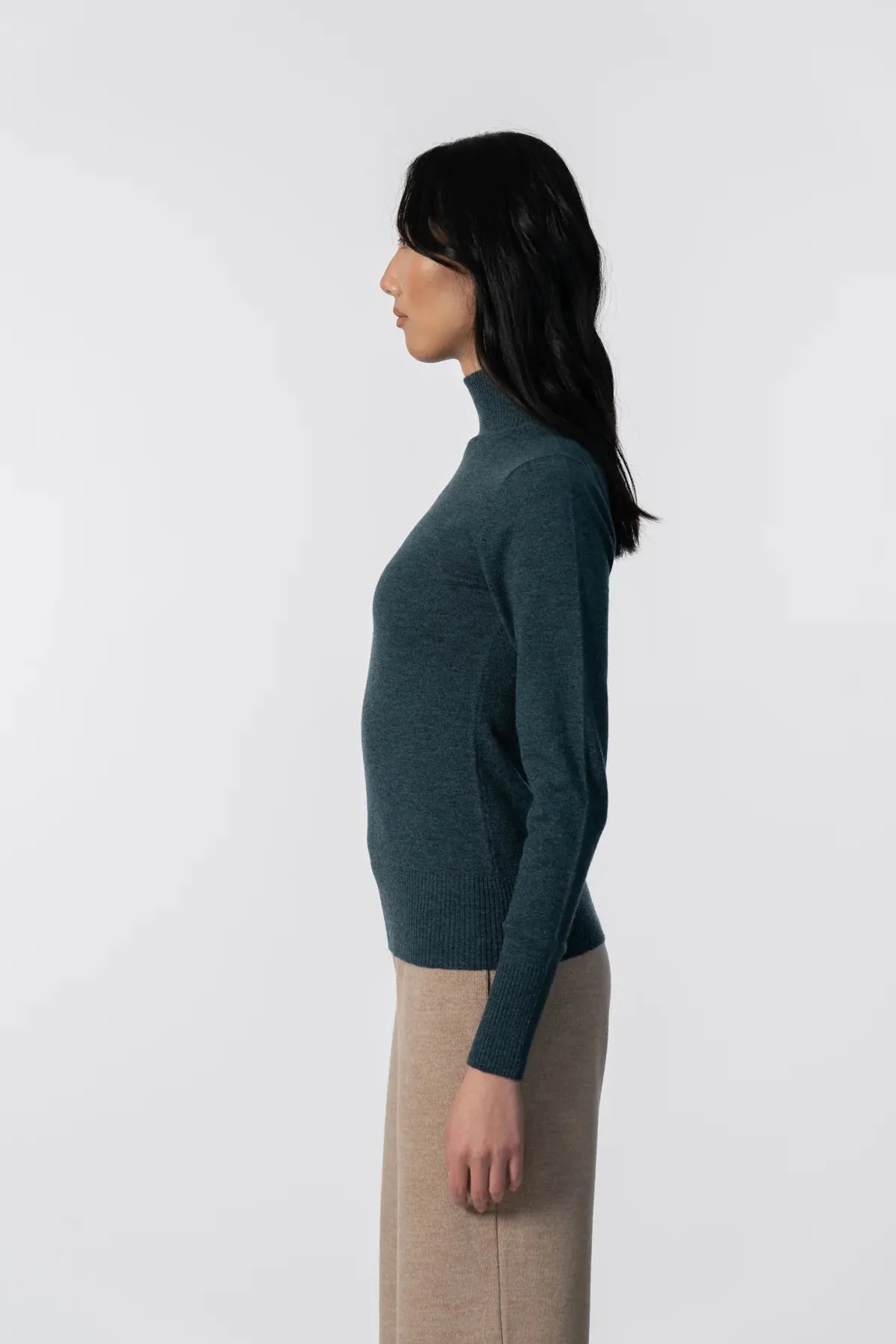 Merino Turtleneck in Dragonfly