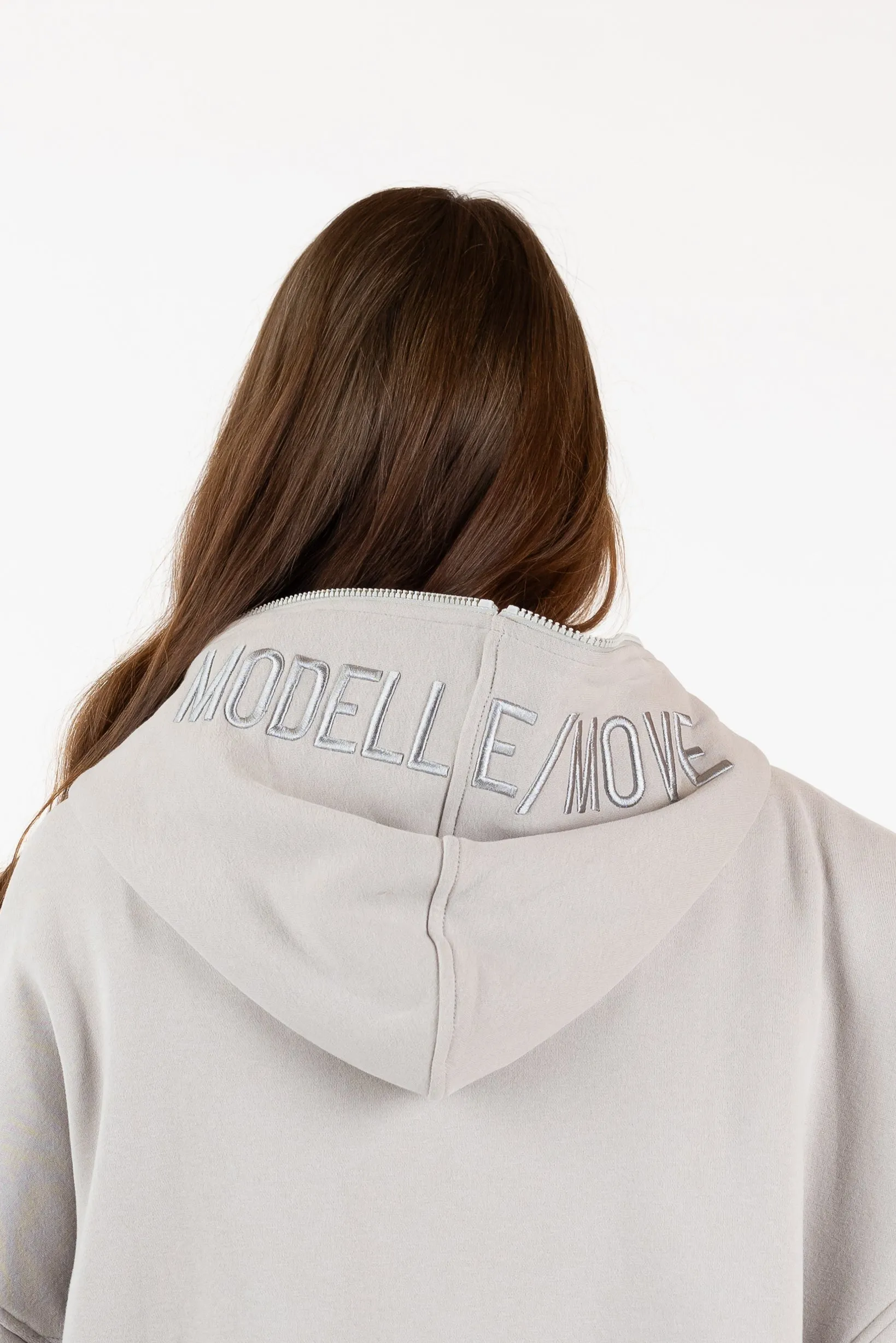 Modelle/Move Oversized Maxi Track Jacket