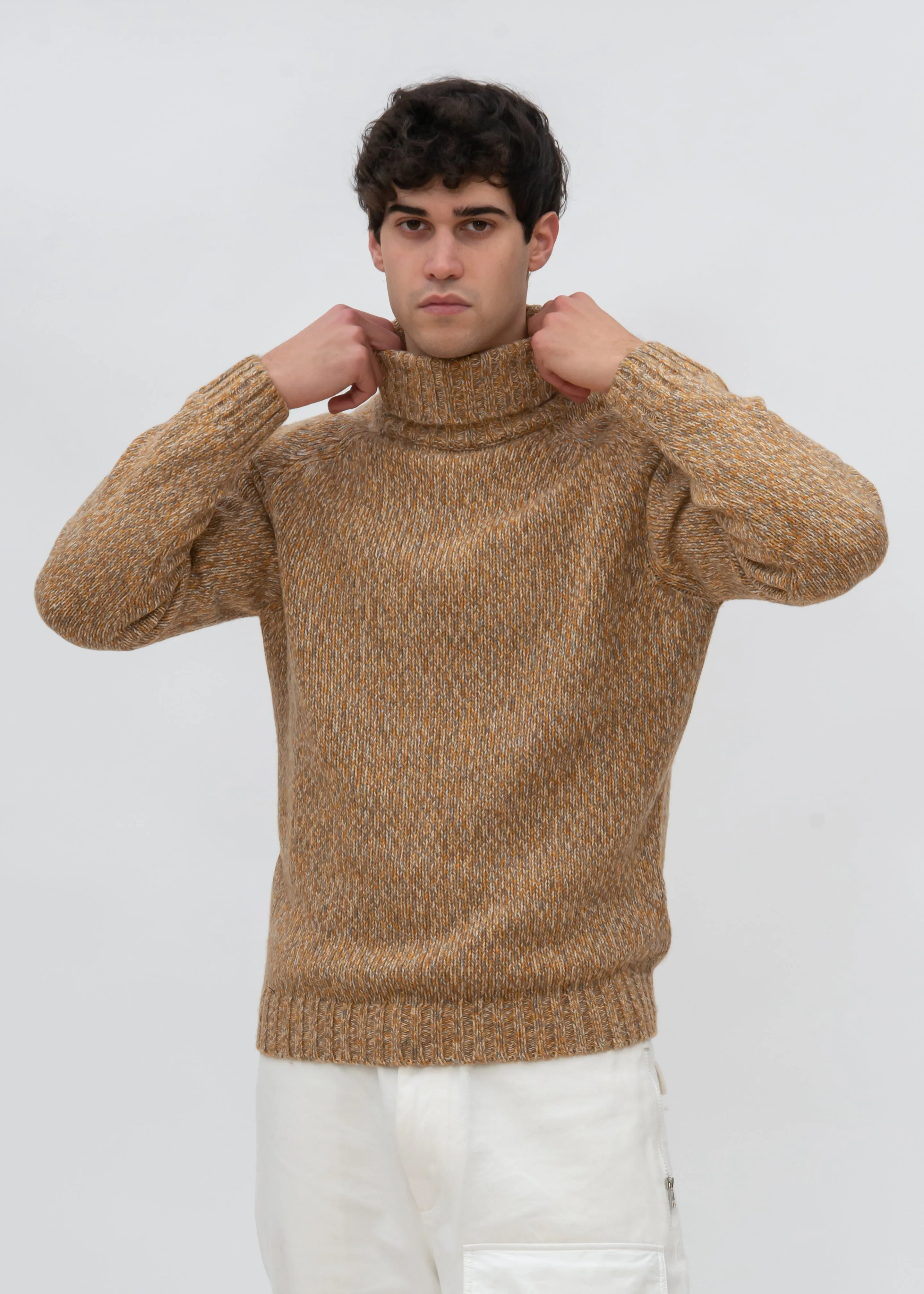 SADDLE SLEEVE MOULINE TURTLENECK SWEATER