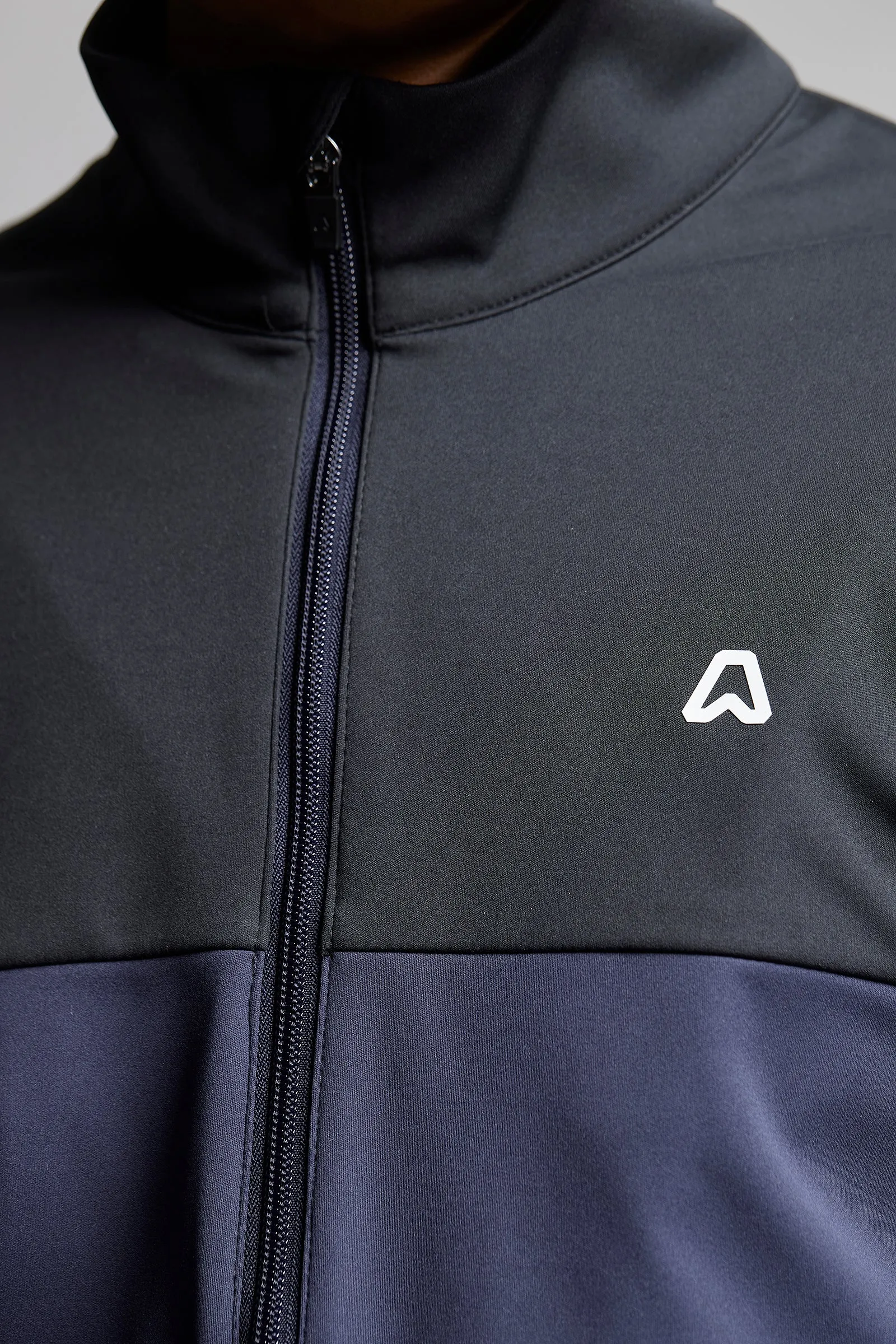 Water Repellent Windbreaker - Putter Black / Ace Navy